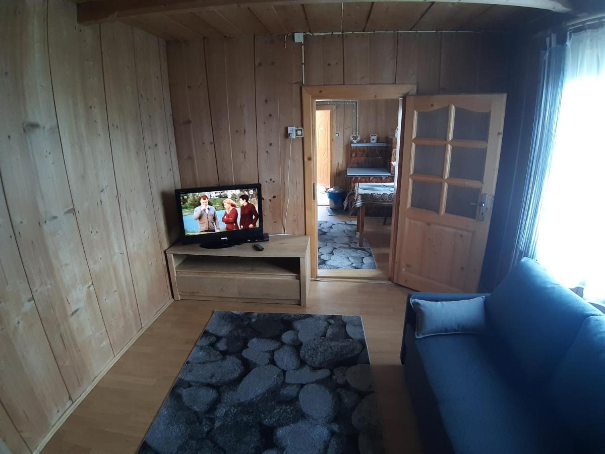 Chata W Banskiej Banska Nizna Exterior foto